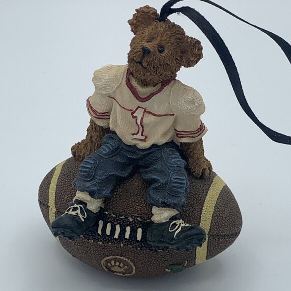 Boyds Bears Holiday Ornament - Football Player Bear on Ball - With Original Box - Picture 1 of 13
